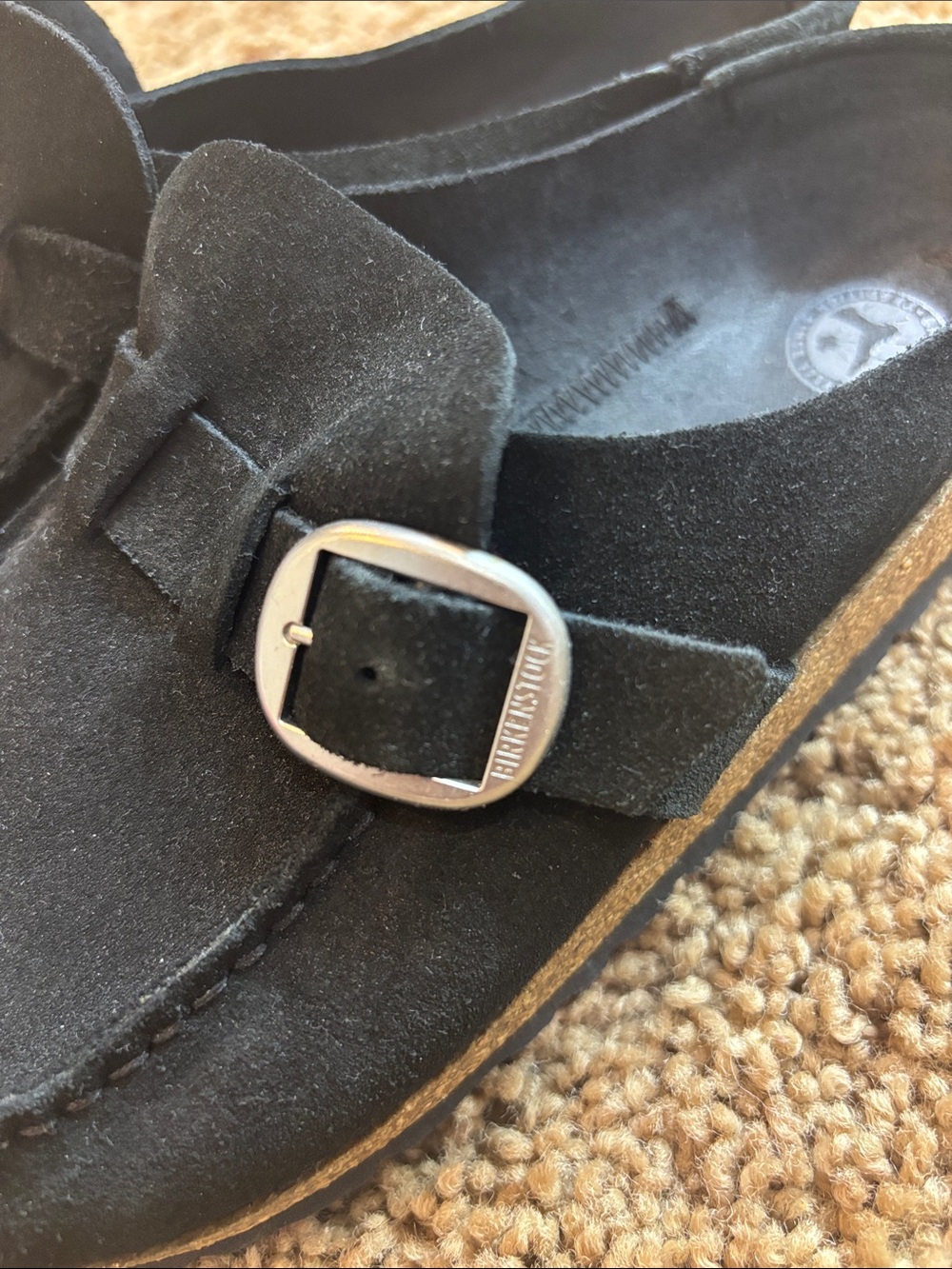 Birkenstock Buckley clogs in black suede - Picture 3 of 6